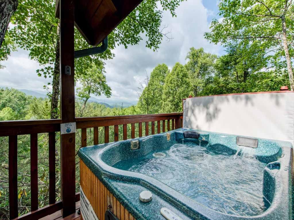 Cubs Cove Villa แกตลิงเบิร์ก ภายนอก รูปภาพ