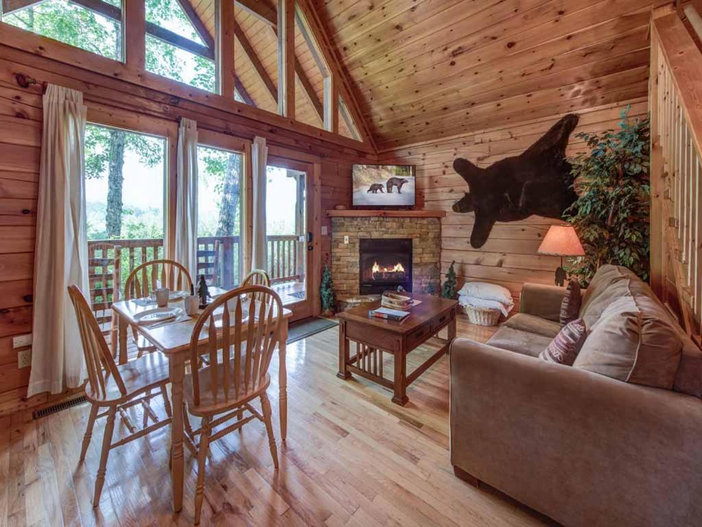 Cubs Cove Villa แกตลิงเบิร์ก ภายนอก รูปภาพ