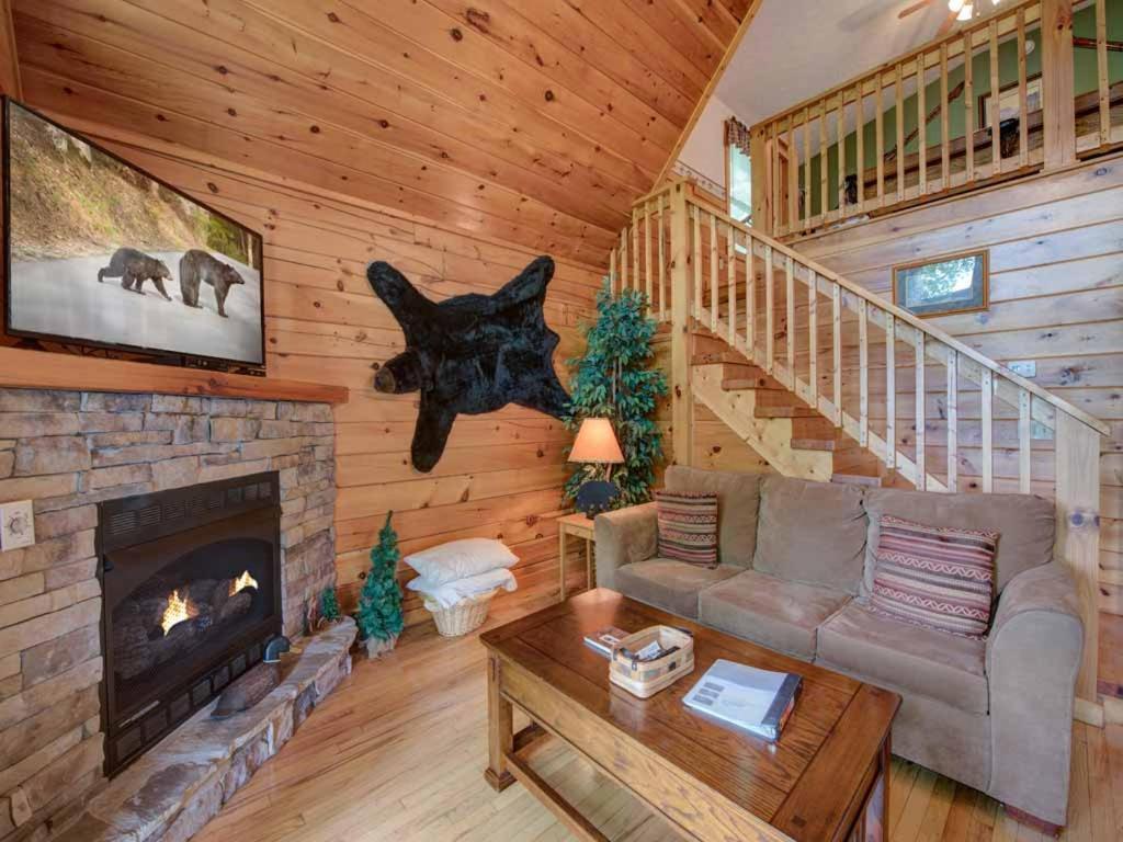 Cubs Cove Villa แกตลิงเบิร์ก ภายนอก รูปภาพ